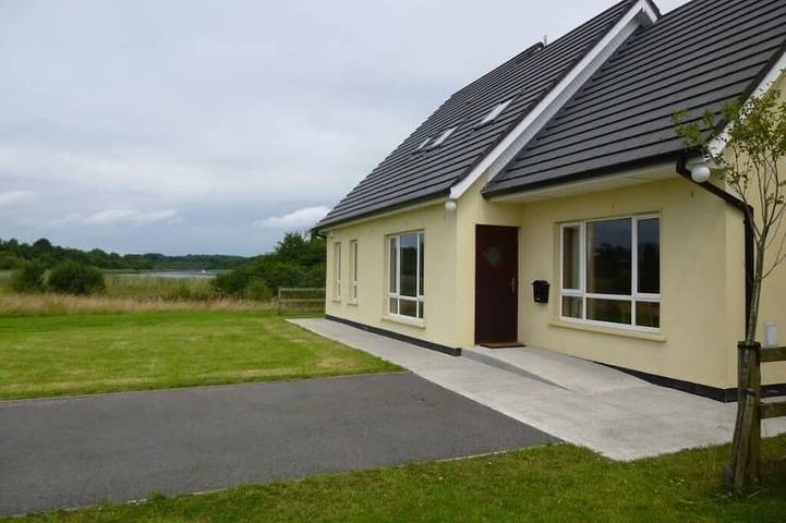 Holiday rental for 6 people, with Garden in County Cavan