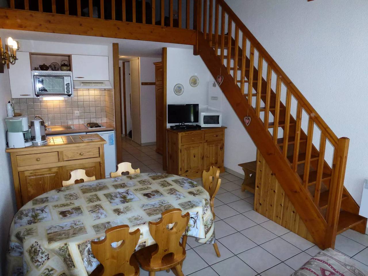 Entire studio, Studio mezzanine - 4 people in Bessans, Saint-Jean-de-Maurienne region