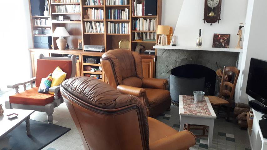 Gîte pour 6 personnes, avec piscine et jardin dans l' Aude - 4