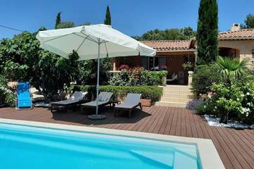 Cottage pour 6 personnes, avec terrasse et jardin à Saint-Julien