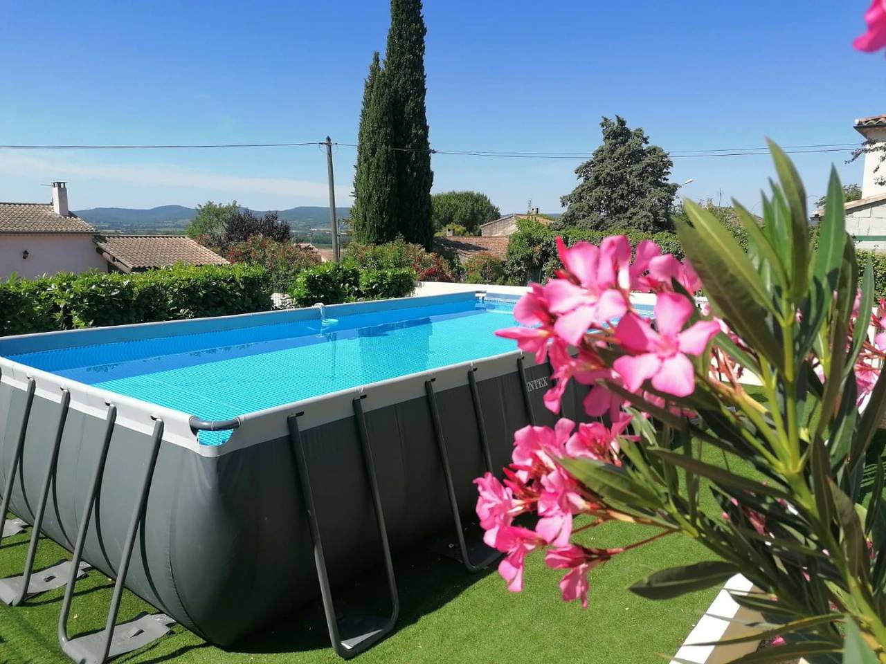 Gîte "À l'ombre de l'albizia" in Saint-Just-d'Ardèche, Privas