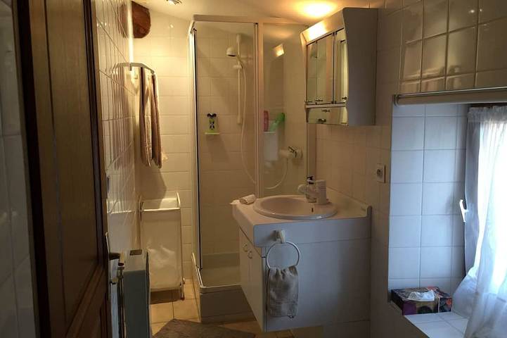 Gîte pour 4 personnes, avec jardin et balcon à Montblanc - 4