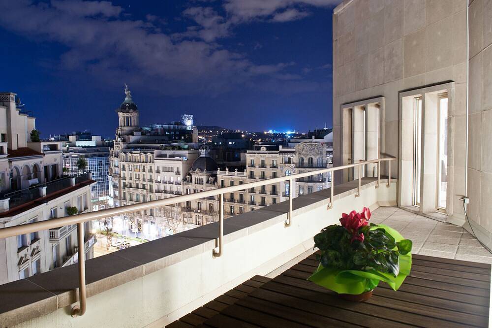 Agriturismo per 4 Persone in Eixample, Barcellona