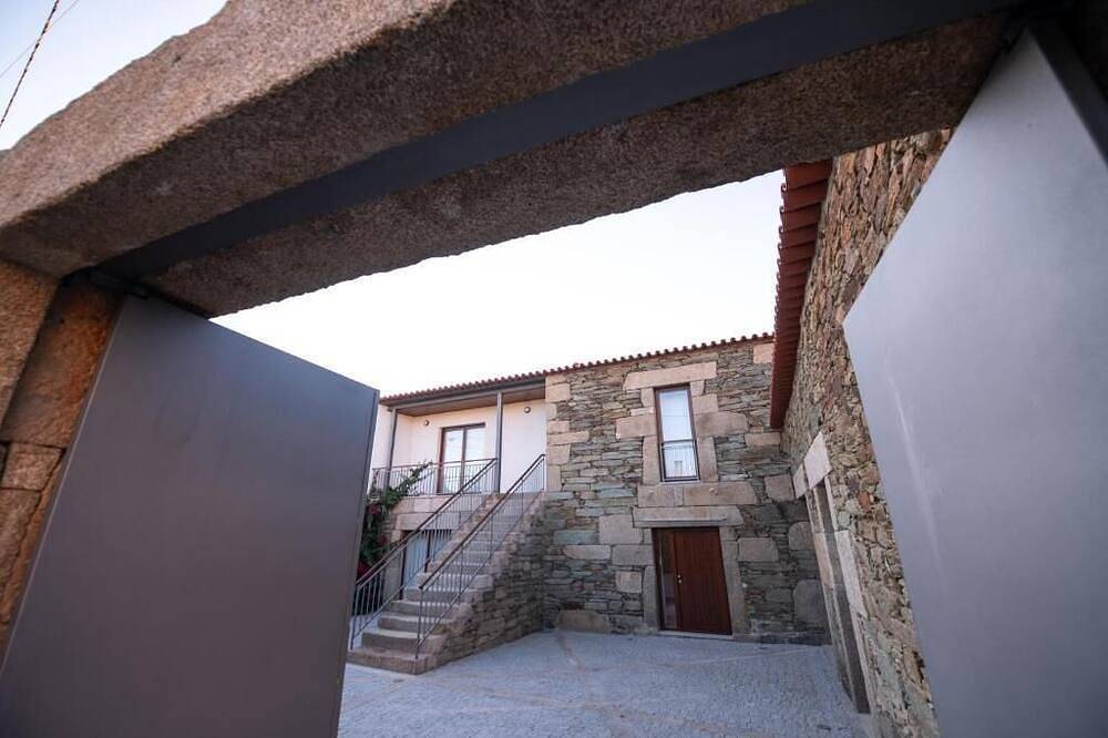 Old house restored in Douro, 5 km from Vila Real. Comfort and tranquility., foto 10