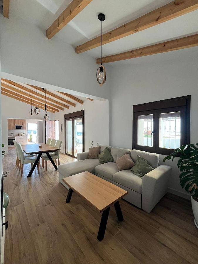 Casa rural para 6 personas, con terraza y jardín además de piscina y vistas en Algarrobo - 4