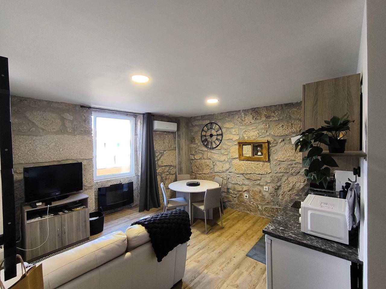 Ganze Wohnung, Apartment Stone mit gemeinschaftlicher Terrasse in Beira Interior Norte, Guarda (Portugal)