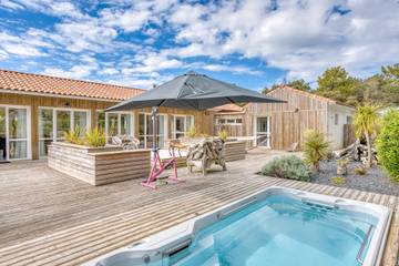 Villa pour 14 Personnes dans Notre-Dame-de-Monts, Vendée, Photo 1