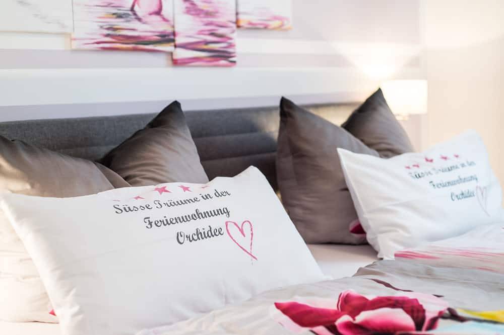 Apartamento inteiro, 5-star Fewo Orchidee: Wellness luxury with bubble bath & infrared sauna! in Arnbruck, Vorderer Bayerischer Wald