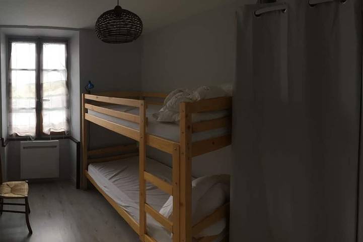 Location de vacances pour 7 personnes, avec jardin et terrasse, animaux acceptés à Menthon-Saint-Bernard - 3