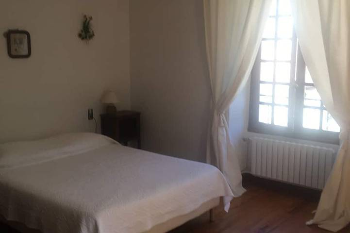 Location de vacances pour 15 personnes, avec terrasse et jardin à Sault - 2