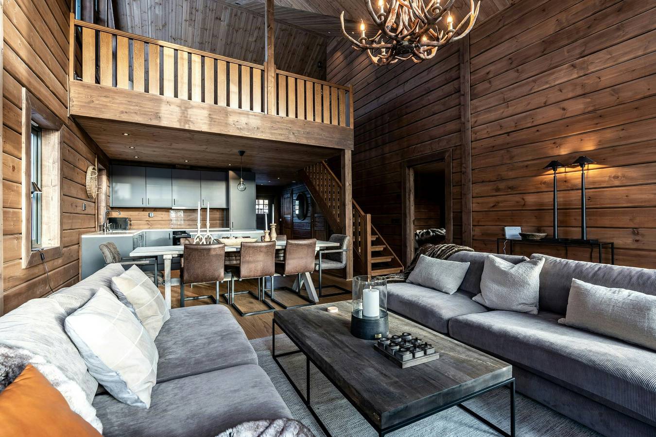 Große Berghütte mit Platz für viele Personen in der Nähe von Idre in Idre, Älvdalen und Umgebung