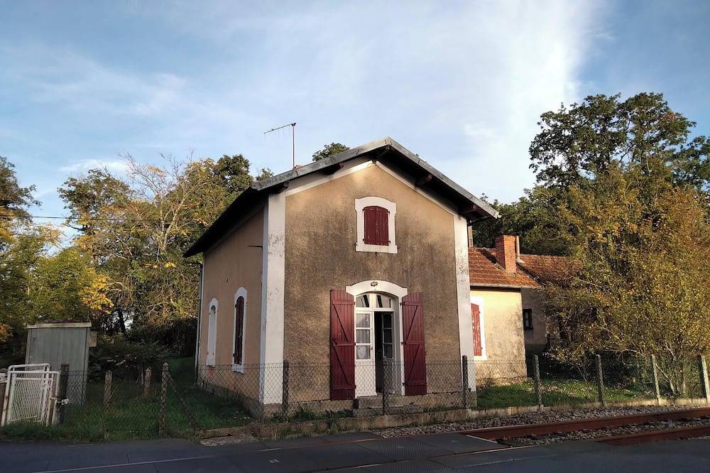 Homerez - Haus in Lathus-Saint-Rémy in Lathus-Saint-Rémy, Vienne