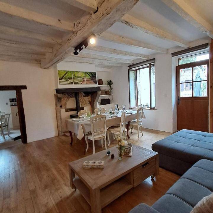 Four-Bedroom House in Lésignac-Durand, Charente