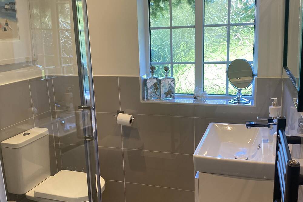 Entire apartment, A short walk to the City, with free parking: this place oozes class! in Chester, Cheshire West and Chester