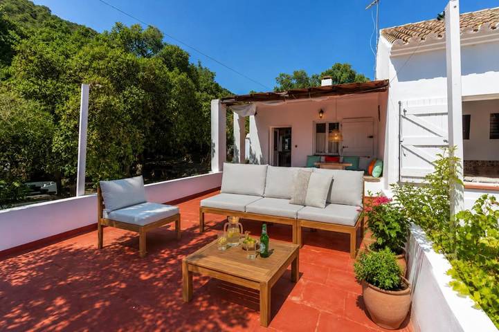 Casa rural para 6 personas, con Terraza y Jardín además de Piscina y Vistas en Facinas - 2