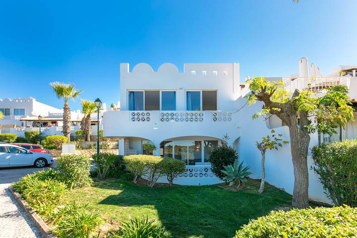 Casa de férias para 6 pessoas, com Varanda e Terraço em Ferragudo