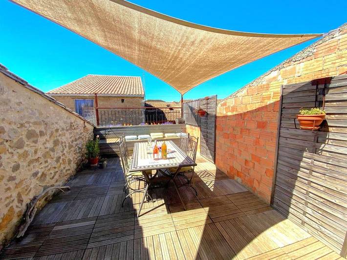 Gîte pour 4 personnes, avec terrasse, animaux acceptés
