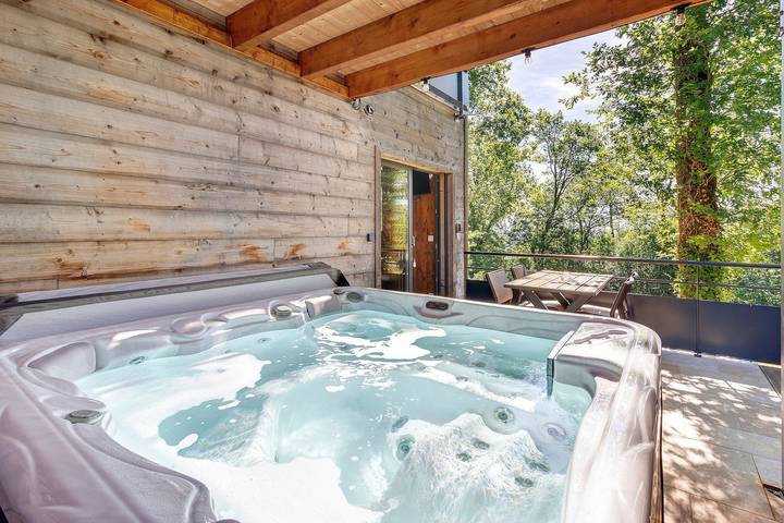Maison de vacances pour 4 personnes, avec Jacuzzi et Jardin à Sarlat-la-Canéda