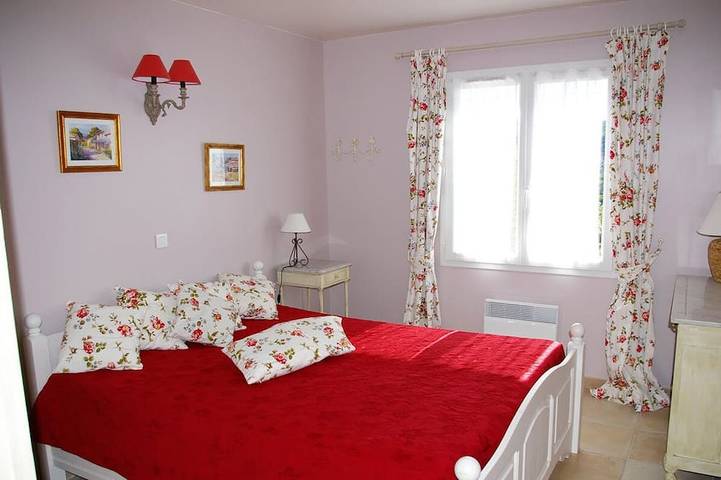 Location de vacances pour 8 personnes, avec jardin à Bauduen - 2