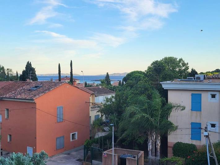 Gîte pour 2 personnes, avec Terrasse et Vue dans Plage De Sainte Claire