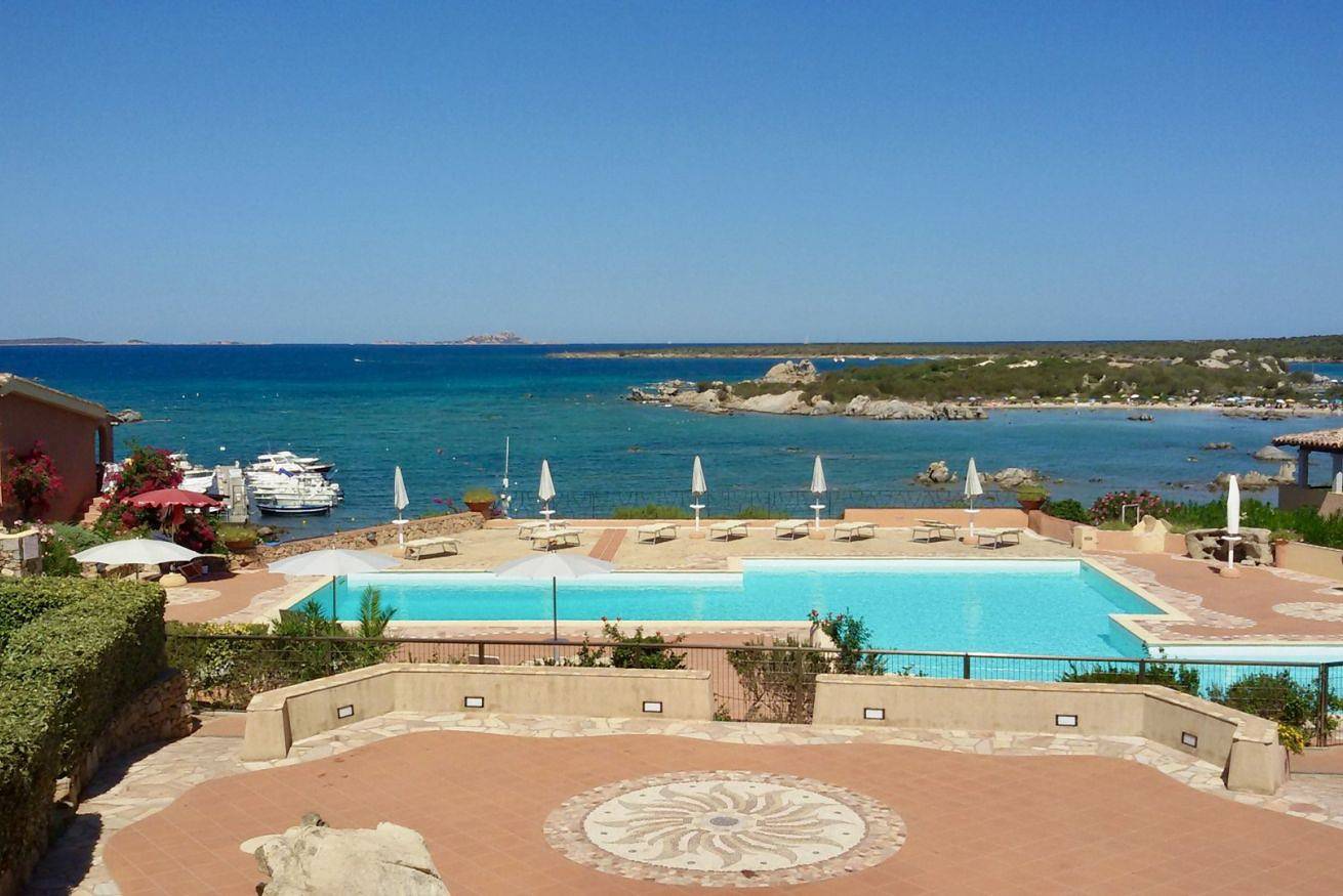 Appartamento intero, Marineledda Trilocale standard vista mare in Villaggio Marineledda, Costa Smeralda