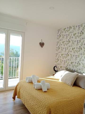 Gîte pour 2 personnes, avec jardin et terrasse, animaux acceptés dans Ponte da Barca