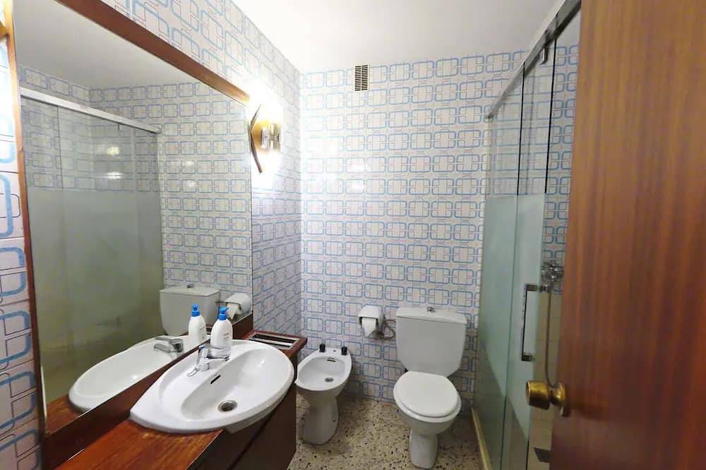 Apartamento entero, Habitación individual perfecta para estudiantes in Vich, Osona