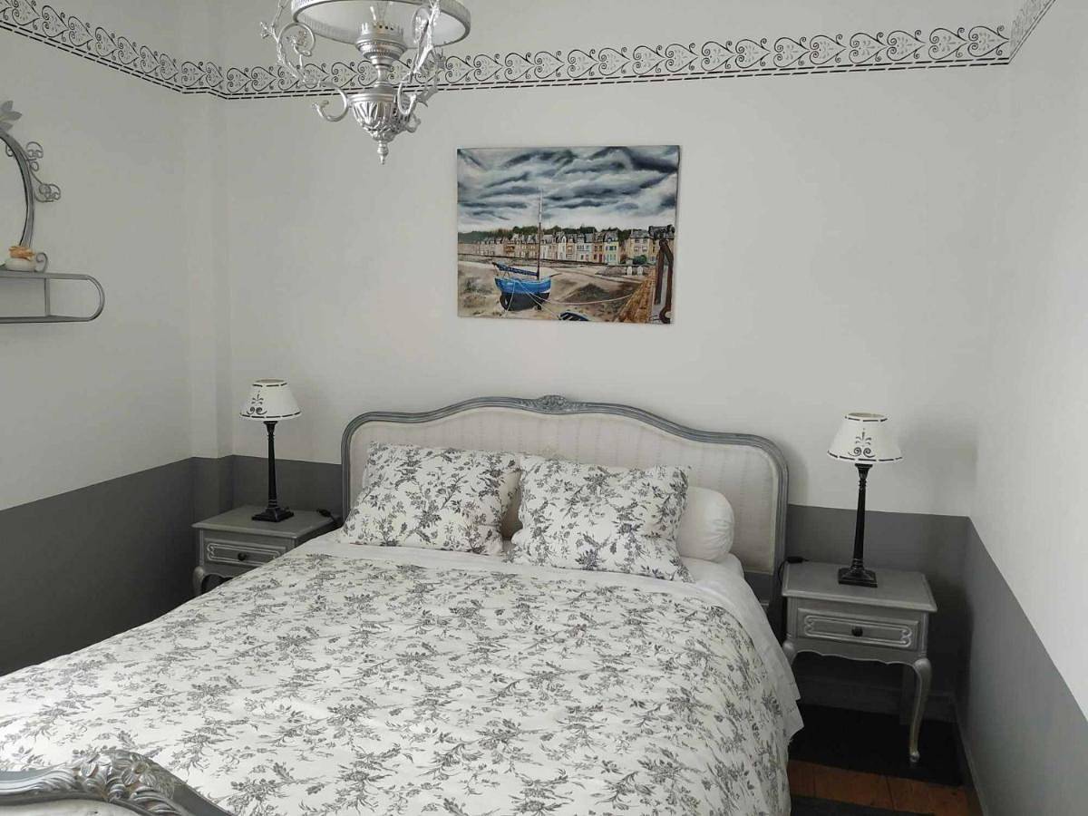 Double Room in Cancale, Baie du Mont-Saint-Michel
