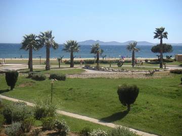 Gîte pour 5 personnes, avec terrasse et vue dans Plage Miramar