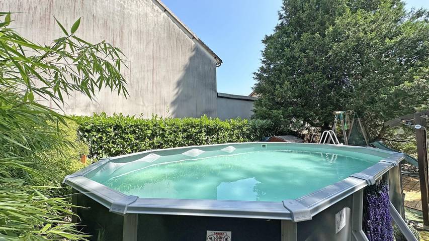 Gîte pour 8 personnes, avec terrasse et jacuzzi ainsi que jardin et piscine à Limoges - 2