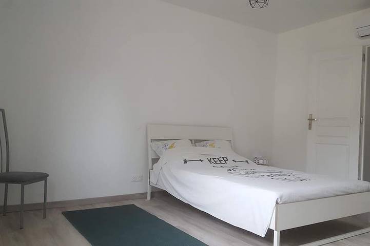 Location de vacances pour 5 personnes, avec jardin et terrasse à Beauvoisin - 3