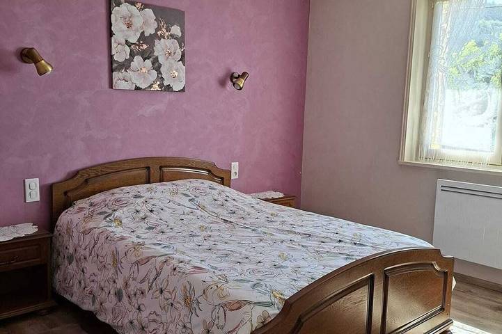 Location de vacances pour 6 personnes, animaux acceptés à Allègre - 2