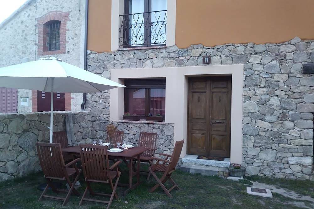 Belle maison dans le parc national de la Sierra de Guadarrama in Torre Val de San Pedro, Province de Ségovie