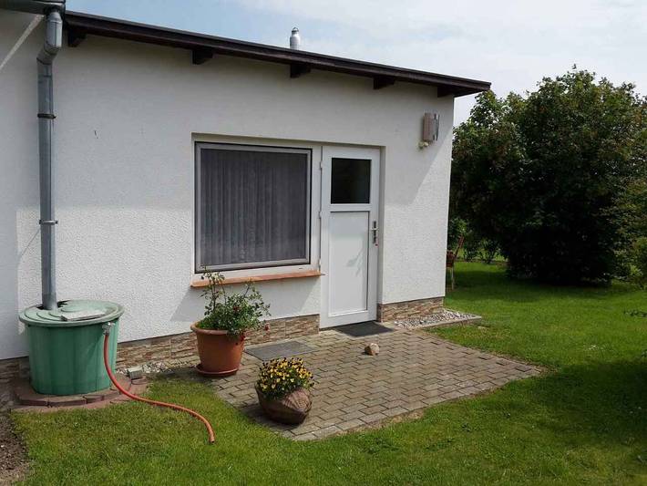 Studio für 2 Personen, mit Garten