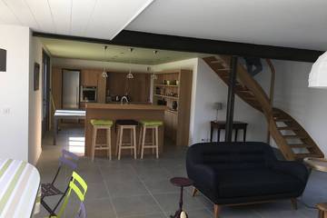 Gîte pour 12 personnes, avec jardin et terrasse dans Port de Kercabellec