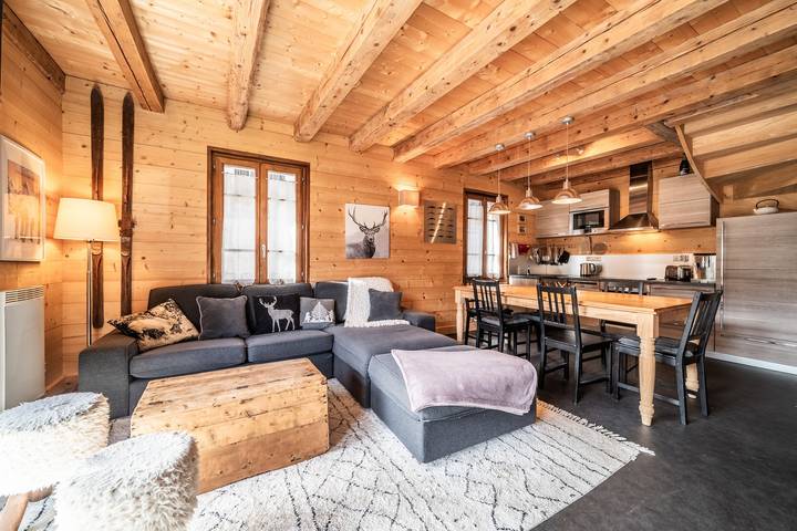 Chalet 'Charmant Aurore' mit privater Terrasse, privatem Garten und Wlan in Morzine, Les Portes du Soleil