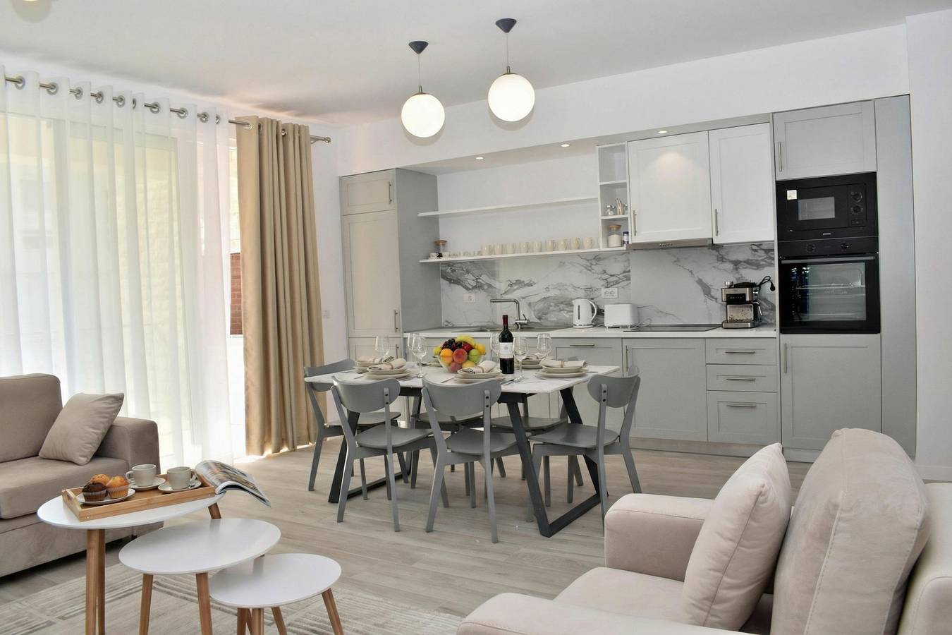 Geheel appartement, White Moon Apartment 302 in Ishëm, Albanië