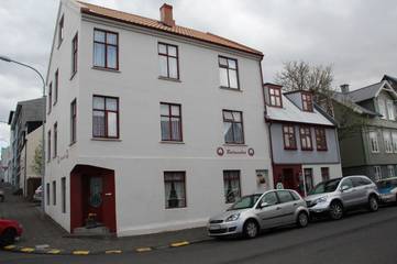Maison d’hôte pour 4 personnes, avec jacuzzi et jardin à Reykjavík