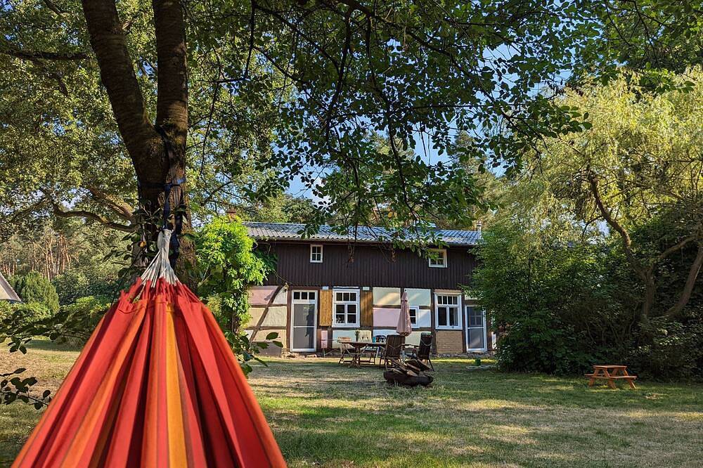 Romantic country idyll - former inn with large garden, fireplace, near the forest and lake, foto 15