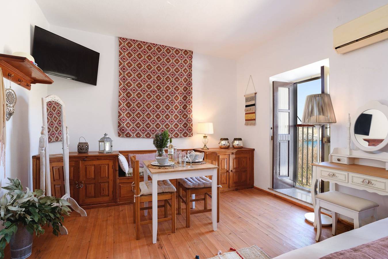 Sea View Villa Thea Suite in Rhodes | Lindos in Lindos, Rhodos