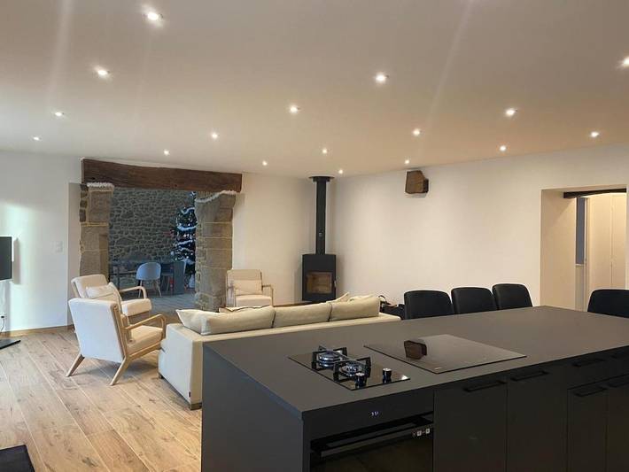 Location de vacances pour 8 personnes, avec jardin dans Saint-Marc-sur-Couesnon