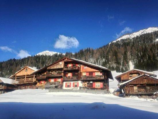 Gîte pour 4 personnes, avec jardin ainsi que vue et balcon à Sappada - 2
