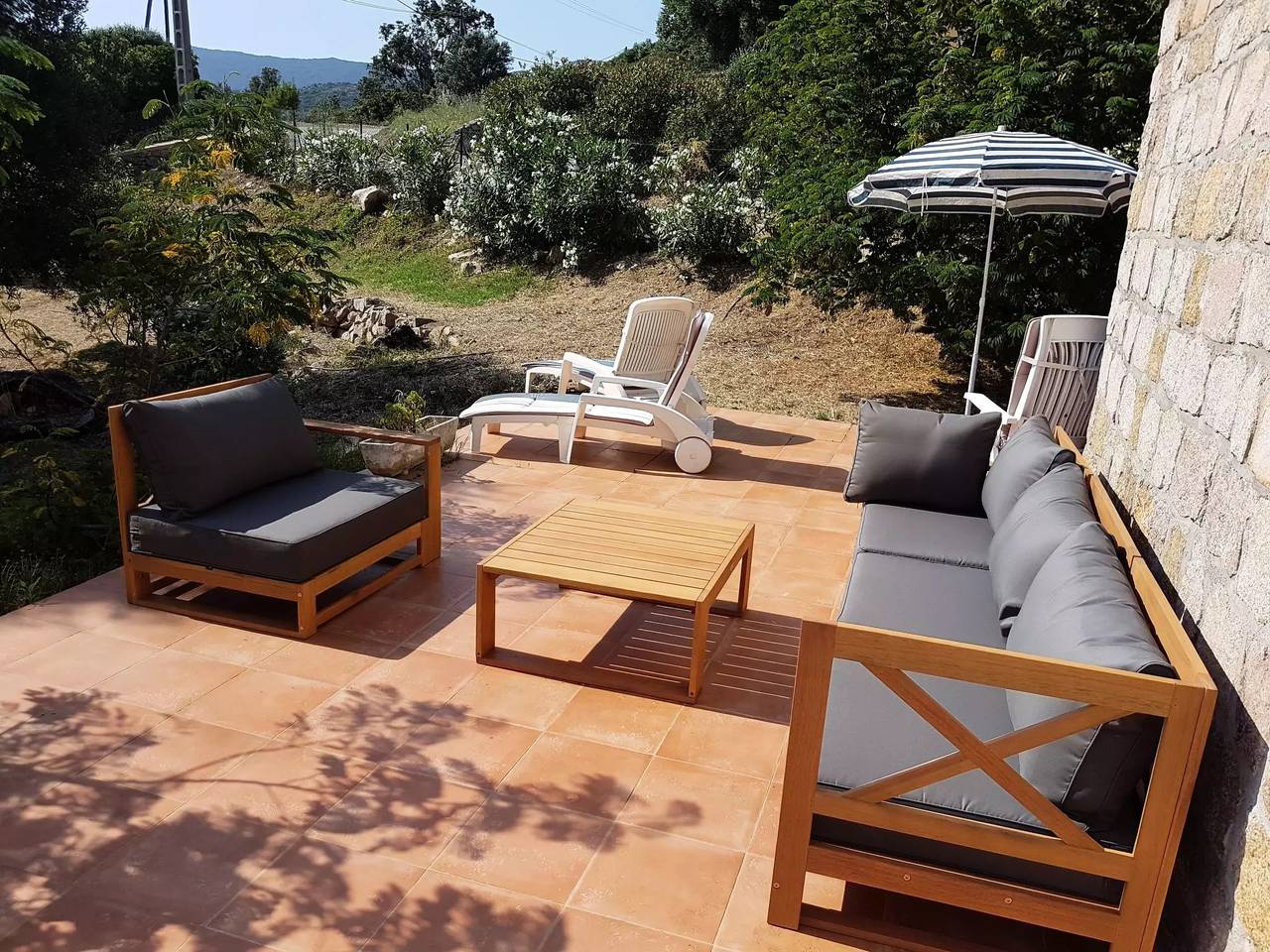 Maison 10 Personnes in Serra-di-Ferro, Region de Ajaccio