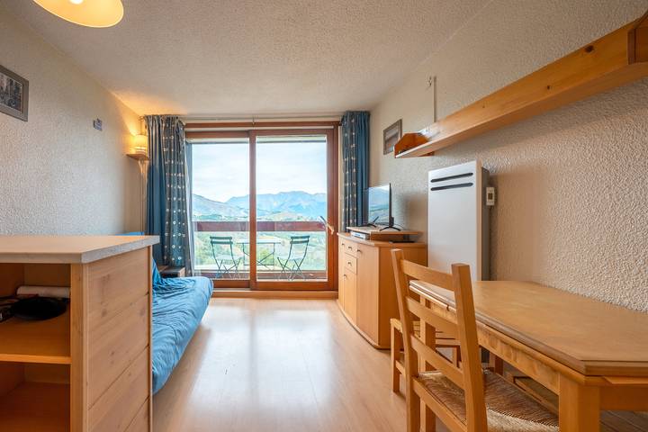 Location de vacances pour 4 personnes, avec balcon dans Le Corbier