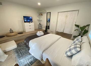 Vacation Apartment for 2 Guests in Los Feliz, Los Angeles, Picture 2
