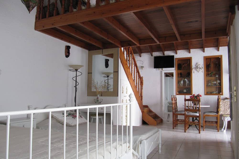 Geheel appartement, Castellino - Traditioneel loft-appartement - (10 personen) in Faliraki, Rhodos