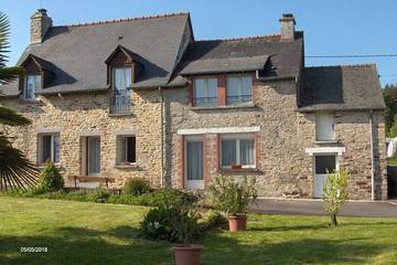 Gîte pour 8 personnes, avec jardin à La Bouëxière