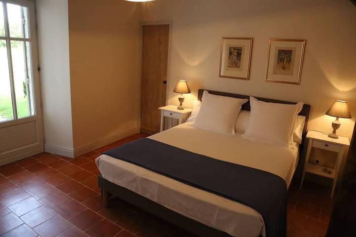 Location de vacances pour 6 personnes, avec terrasse et jardin à Ligueux - 3