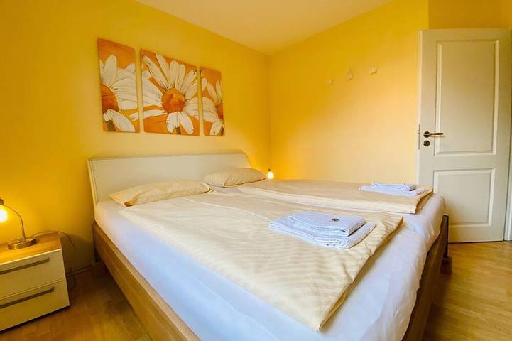 Villa für 4 Personen, mit Balkon in Drei Kaiserbäder - 2