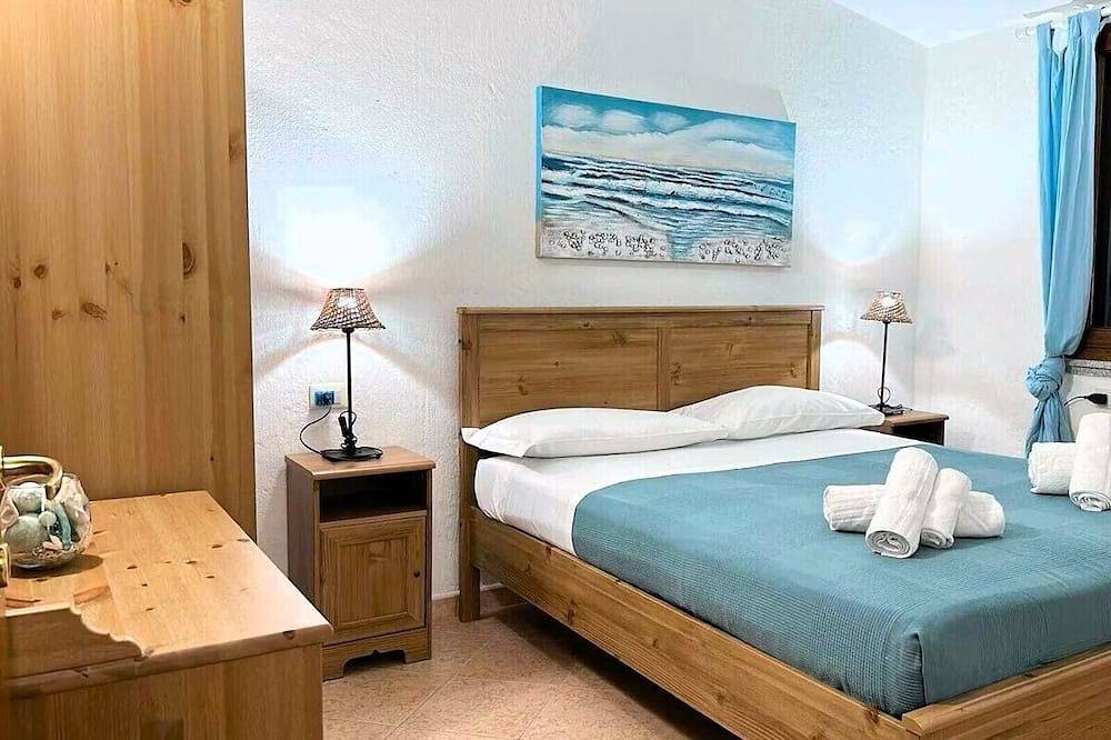 Lovely Villa with Pool in Ogliastra. Seaside Residence. Great for Families! in Abba Urci, Tertenia